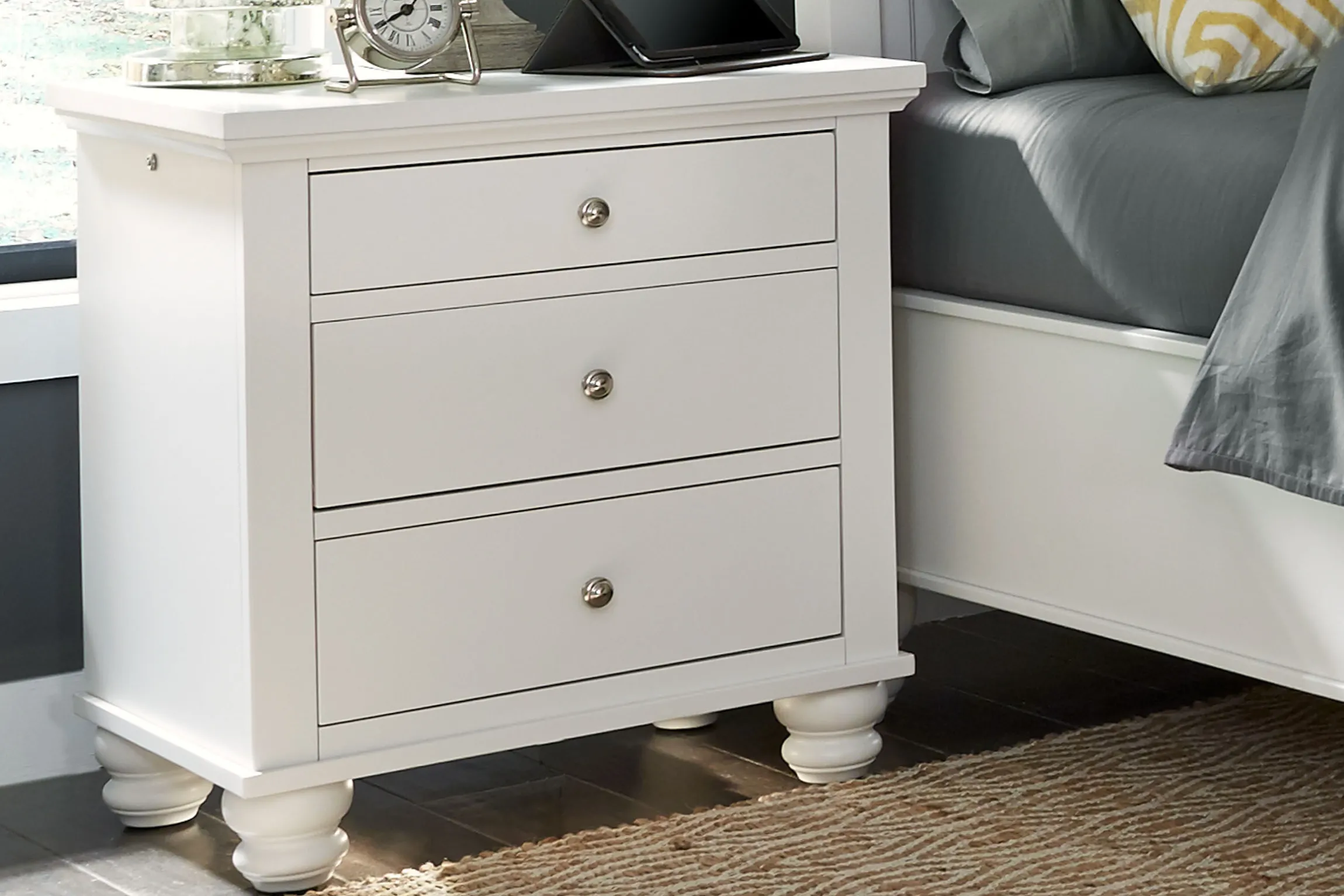 Aspen Home Cambridge Liv360 Nightstand