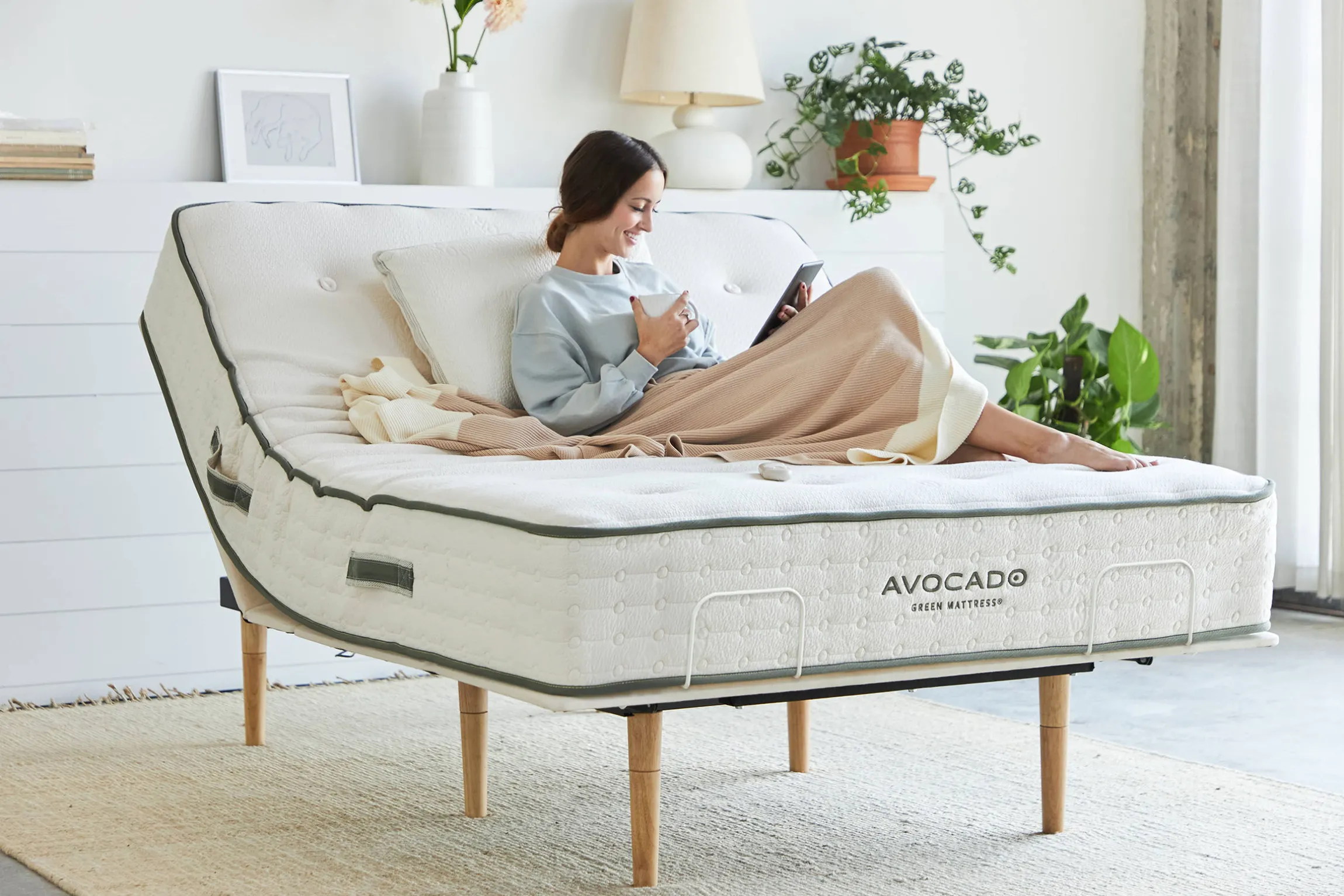 Avocado Eco Adjustable Base