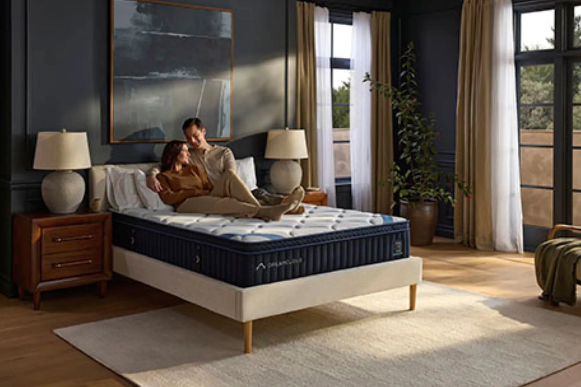 DreamCloud Premier Hybrid Plush Euro-Top Mattress 13"