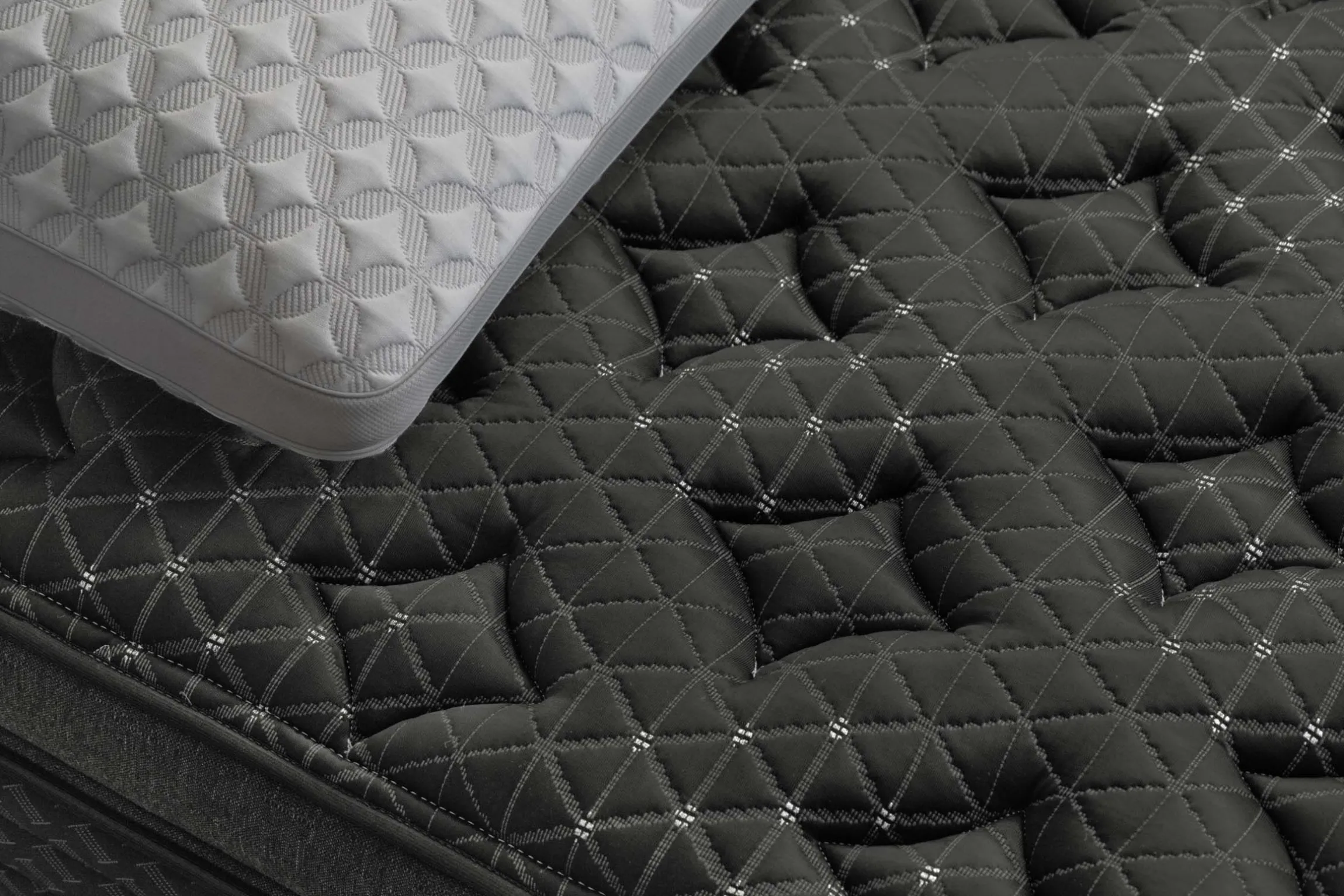 Helix Elite Midnight Medium Euro-Top Mattress 15"