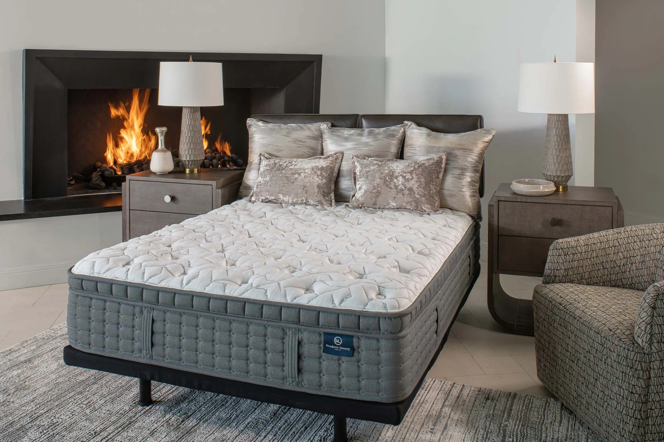 King Koil Modern Luxury Nova Medium Euro-Top Mattress 14.25"
