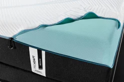 Tempur-Pedic TEMPUR-ProAdapt Previous Generation Medium Hybrid Mattress 12"